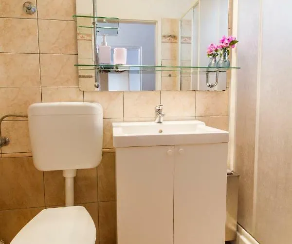 With A Sea View Διαμέρισμα *